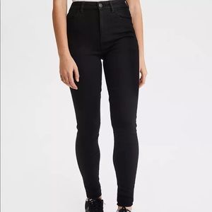 AMERICAN EAGLE- Curvy High-Rise Jegging (Long)